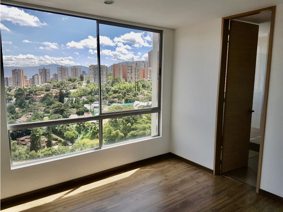 APARTAMENTO ENVIGADO CERCA COLEGIO CUMBRES — foto 4
