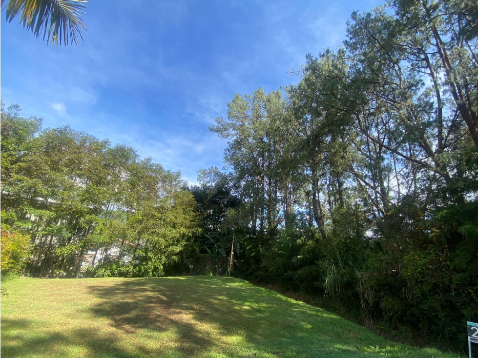 LOTE EL RETIRO PARA CASA ESQUINERA SECTOR PURO CUERO — foto 5