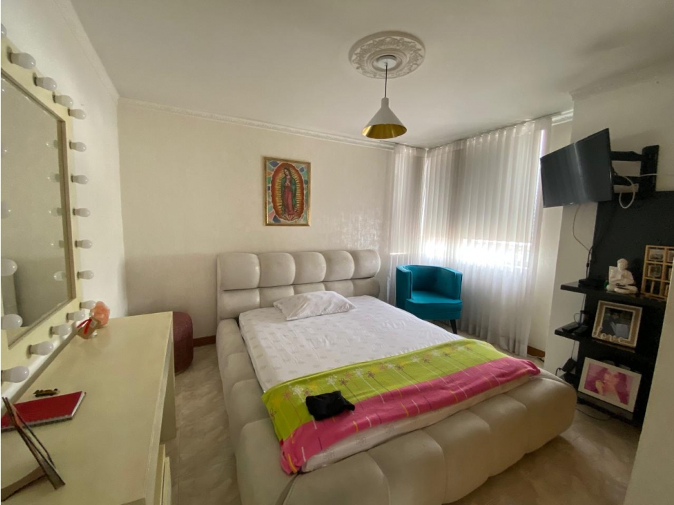 APARTAMENTO MEDELLIN PISO ALTO REMODELAR LA CANDELARIA — foto 6