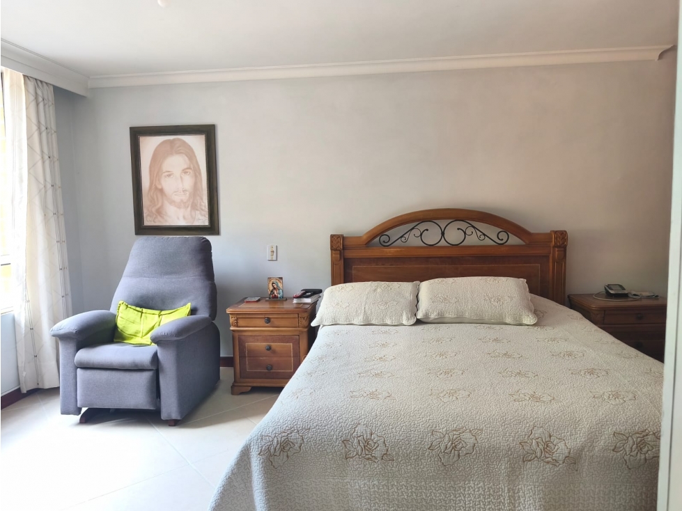 APARTAMENTO EN VENTA EN CASTROPOL, MEDELLIN — foto 4