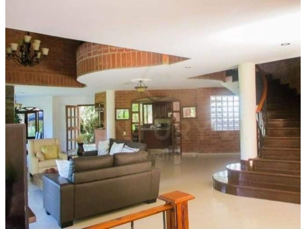 CASA FINCA AMBIENTE CAMPESTRE Y EXCELENTE VISTA POBLADO SAN LUCAS — foto 2