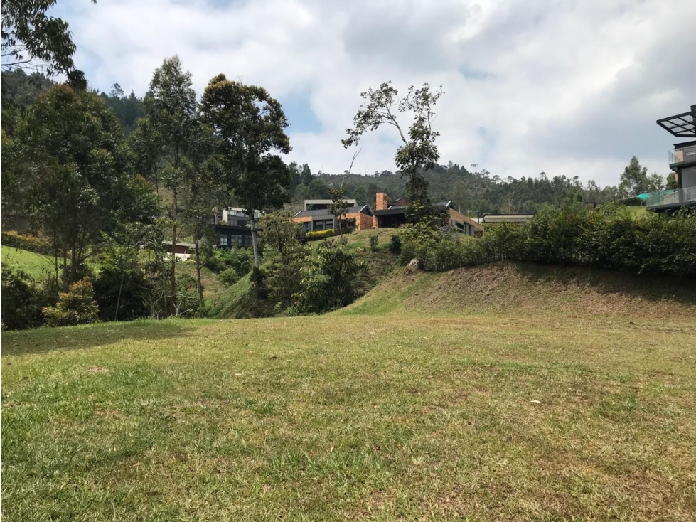 EN EXCLUSIVA PARCELACION LOTE EL RETIRO VIA DON DIEGO LLANOGRANDE — foto 4