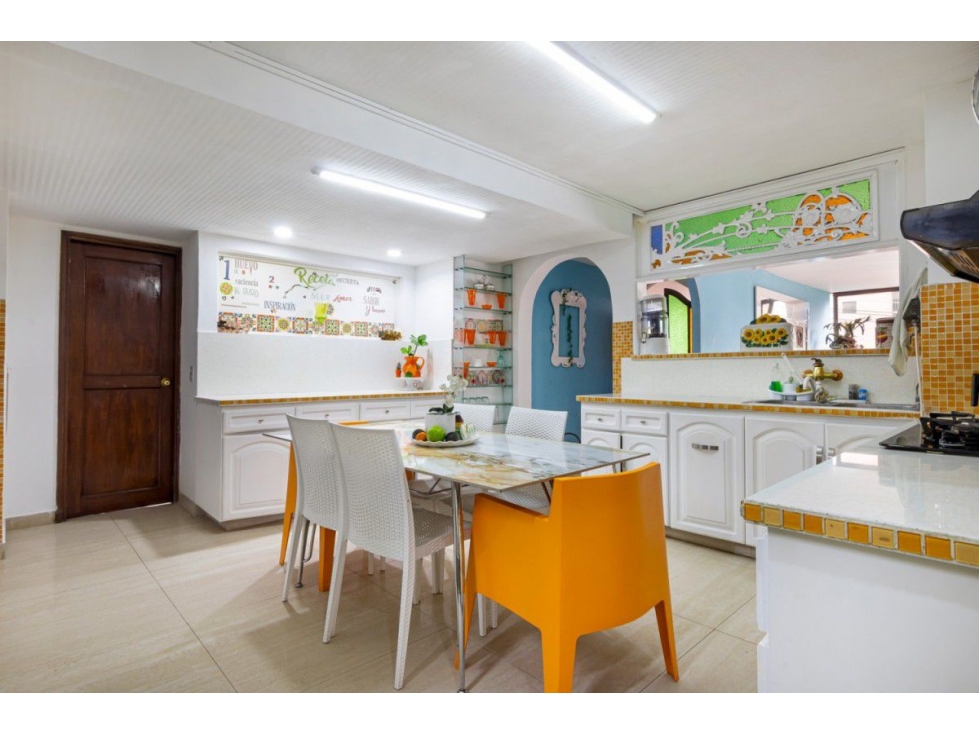 HERMOSO APARTAMENTO EL POBLADO LOS BALSOS — foto 2