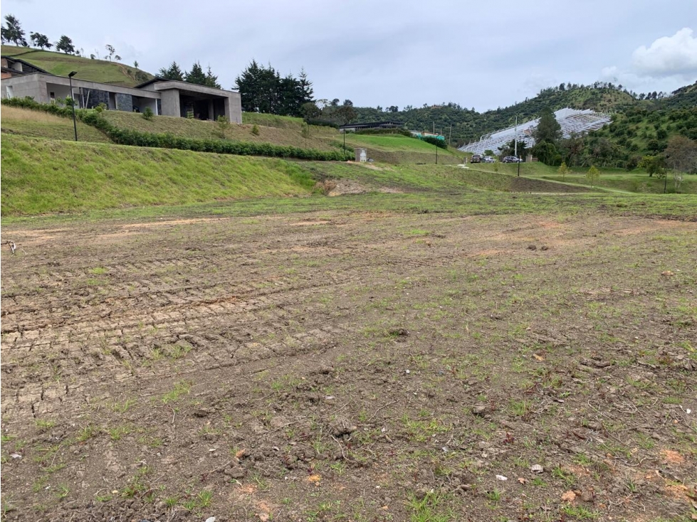 HERMOSOS LOTES EL RETIRO PANTANILLO A 1.5 KILOMETROS DE LA PRINCIPAL — foto 6