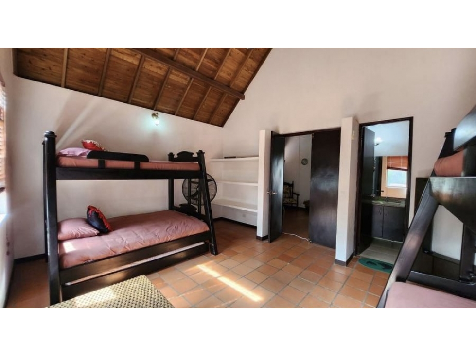 FINCA DE VERANO EN UNIDAD CERRADA SANTA FE DE ANTIOQUIA — foto 6