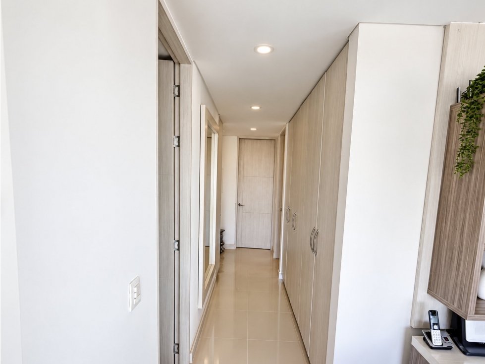 APARTAMENTO VENTA Y ARRIENDO ENVIGADO PISO ALTO SECTOR EL PORTAL - 5