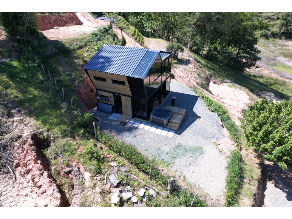CABAÑA EN EL PEÑOL VEREDA EL MARIAL — foto 3