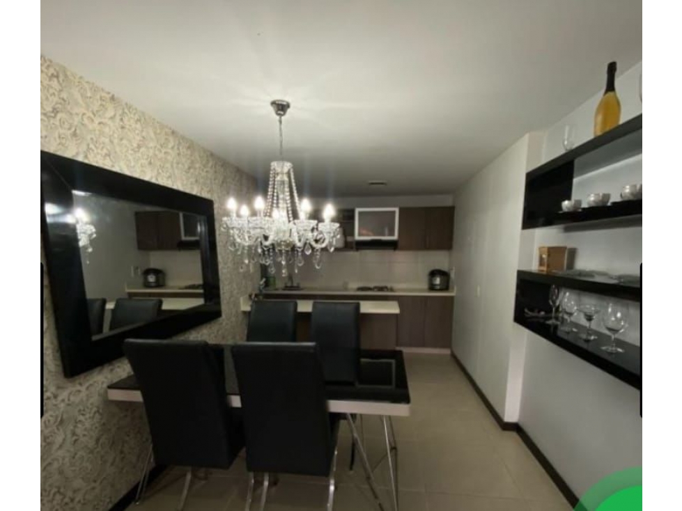 APARTAMENTO EN SABANETA LOMA SAN JOSE PARTE MEDIA — foto 2