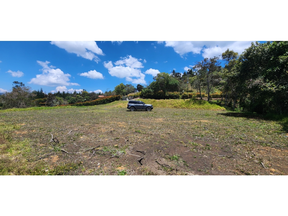 HERMOSO LOTE EN PARCELACIÓN EN GUARNE