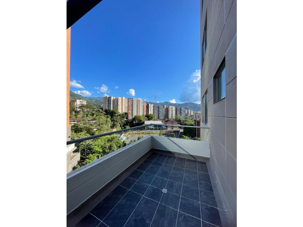 APARTAMENTO ENVIGADO NUEVO SECTOR LOMA LOS MESA TERRAZA — foto 3