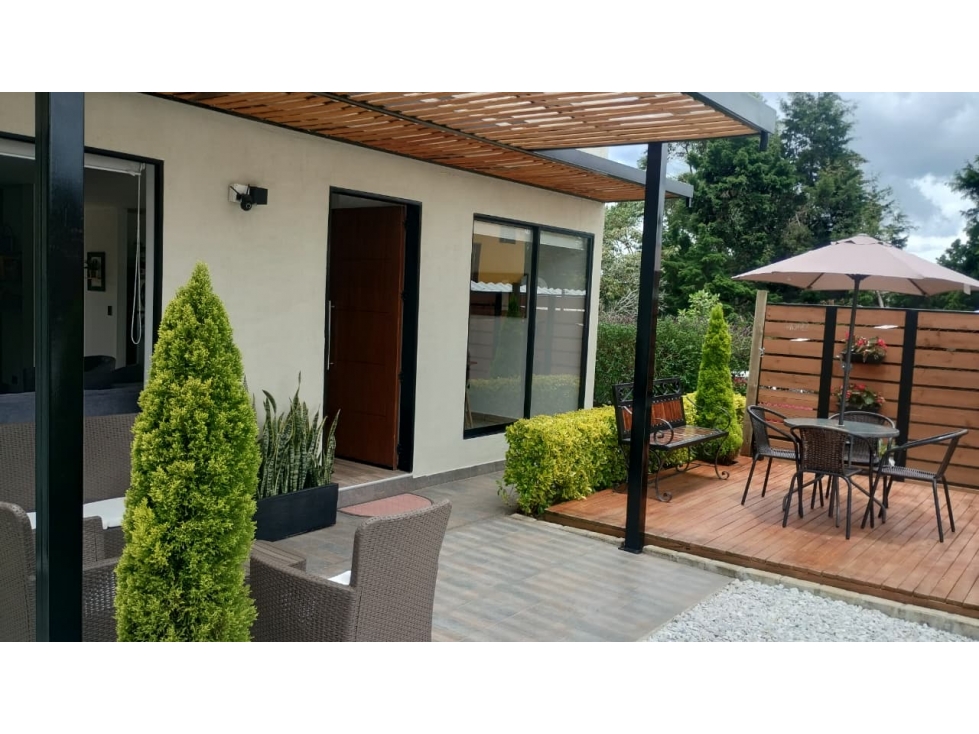 CASA FINCA GUARNE VEREDA SALADO A 7 MINUTOS DEL PUEBLO DE GUARNE — foto 2