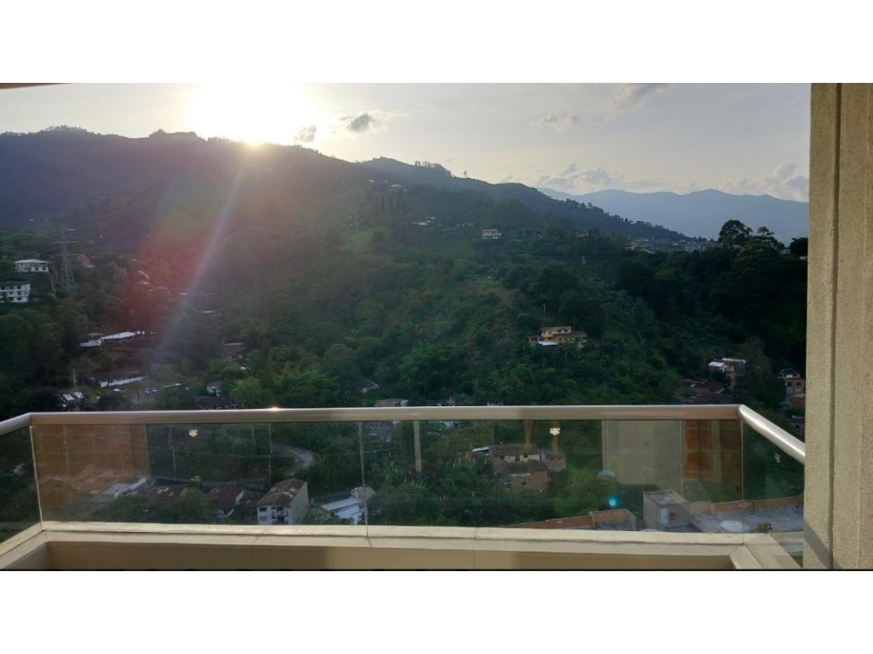 APARTAMENTO EN ENVIGADO EL CHINGUI — foto 3
