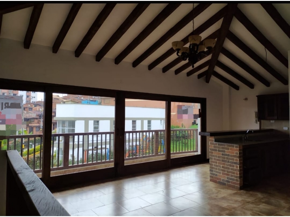 ESPECTACULAR Y AMPLIO APARTAMENTO EN RIONEGRO