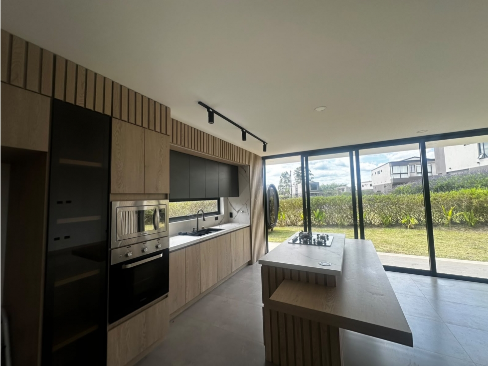 CASA CAMPESTRE ORIENTE RIONEGRO GUALANDAY CERCA CLUB LLANOGRANDE — foto 4