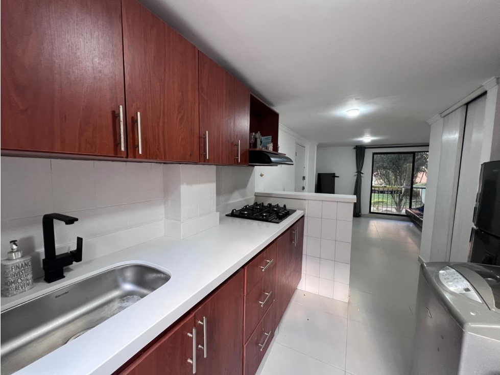 APARTAMENTO EN VENTA LAURELES ALMERIA — foto 4