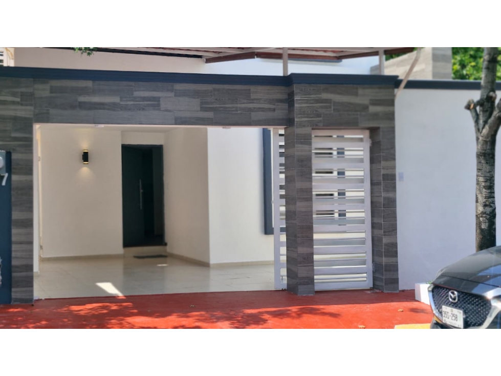 Casa en Venta en Cumbres Las Lomas Sector Bosques Garcia - 4