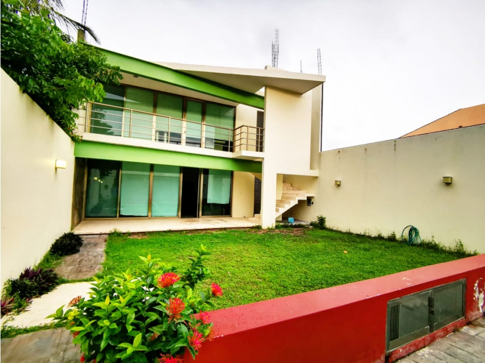 RENTA DEPARTAMENTO MODERNO 2 CUARTOS FRACC BIVALVO CIUDAD DEL CARMEN