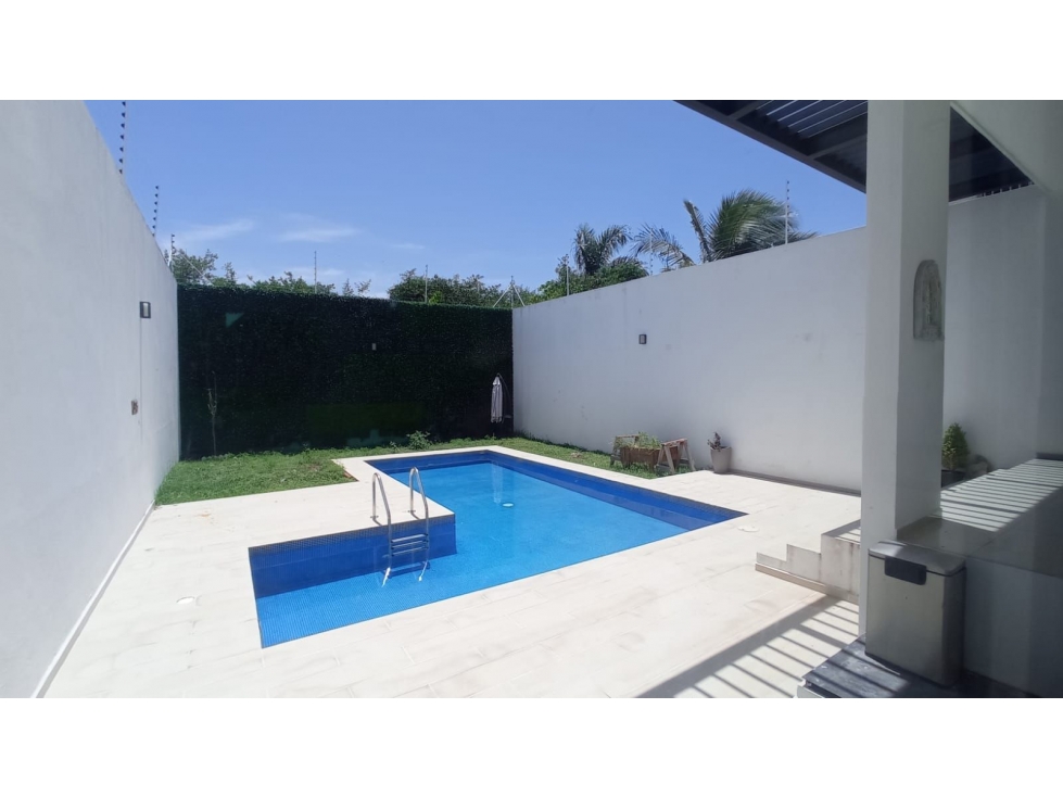 RENTA CASA DE 4 RECAMARAS CON ALBERCA EN COL MIAMI CIUDAD DEL CARMEN - 3