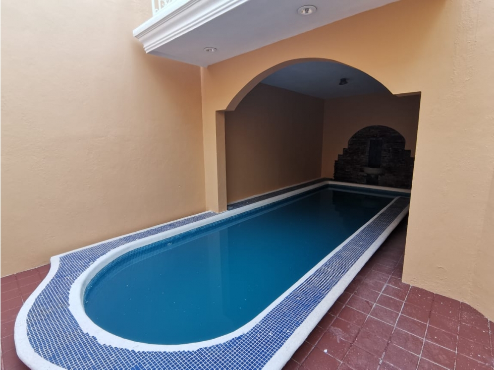 VENTA O RENTA CASA CON ALBERCA EN HACIENDA DEL MAR CIUDAD DEL CARMEN - 2