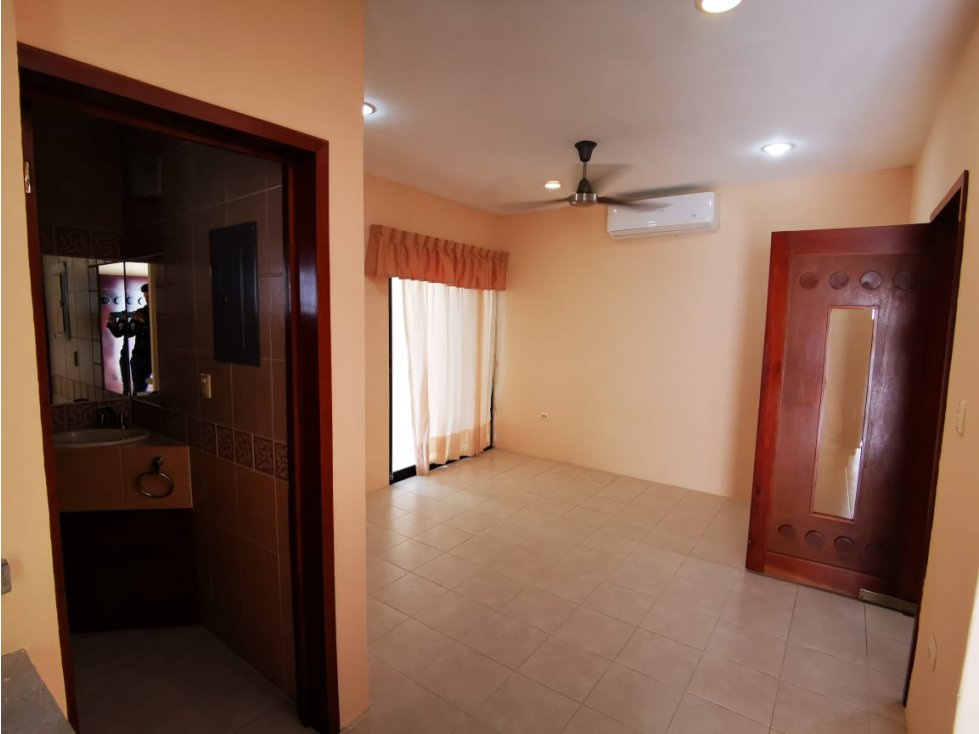 RENTA CASA DE 3 CUARTOS MALIBRAN CARMEN - 2