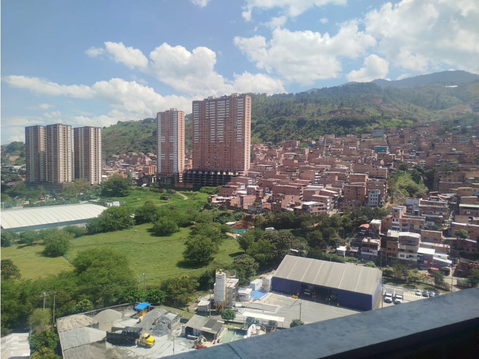Venta de Apartamento en Bello , sector Madera