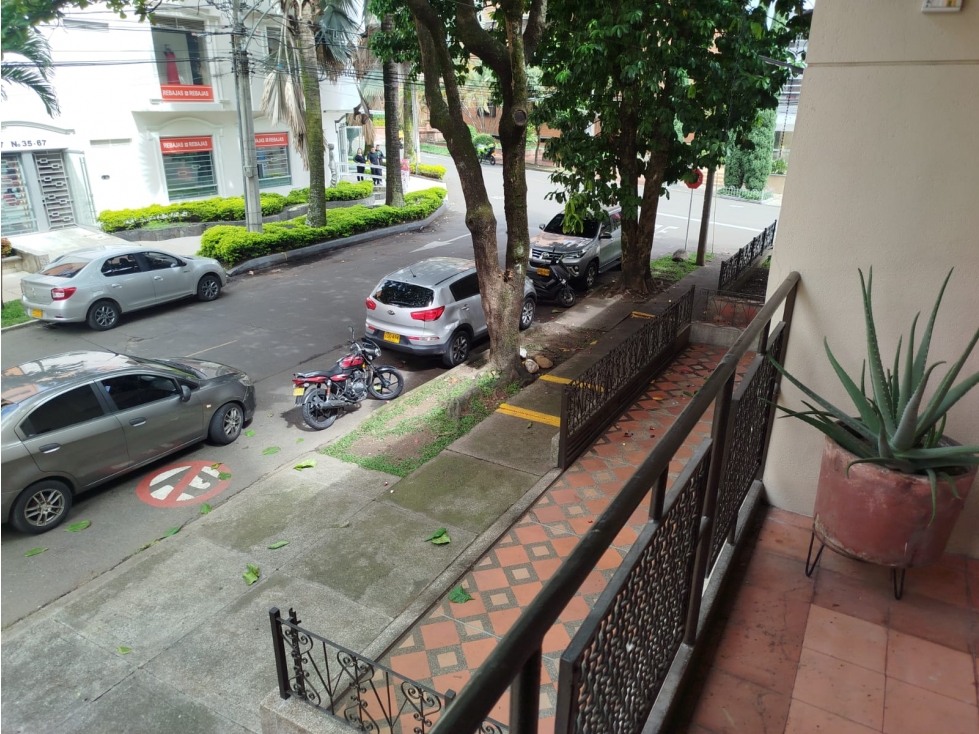 Vendo Casas esquineras en Laureles, sector Santa Teresita — foto 3