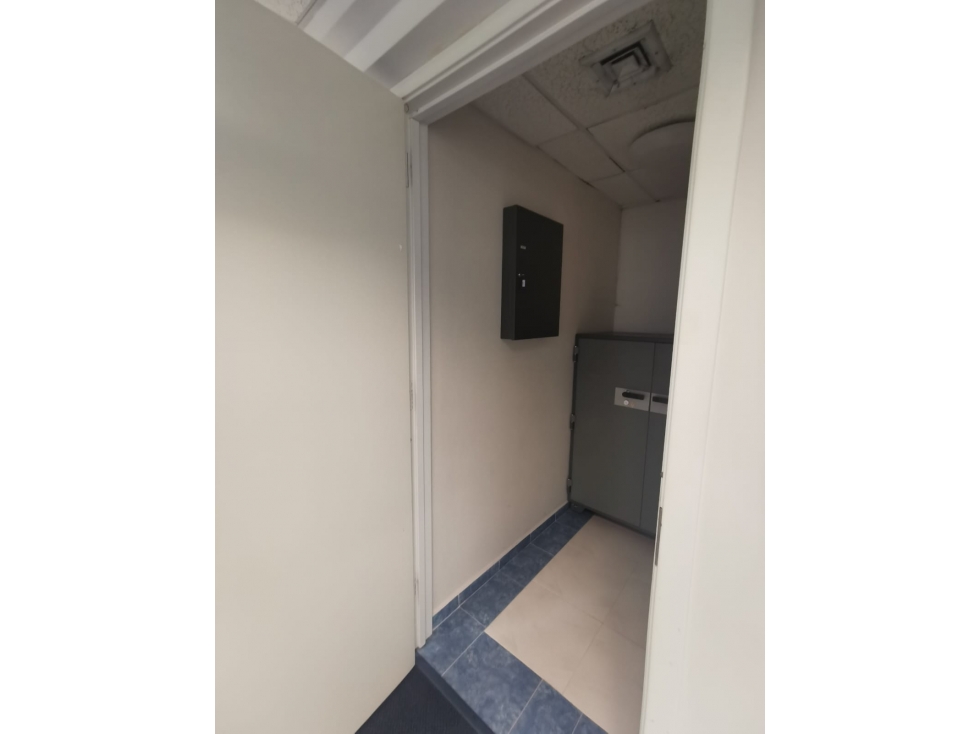 OFICINA | MARBELLA | SE VENDE | OFICINA | 5 ESPACIOS | 6 PARKINGS — foto 4
