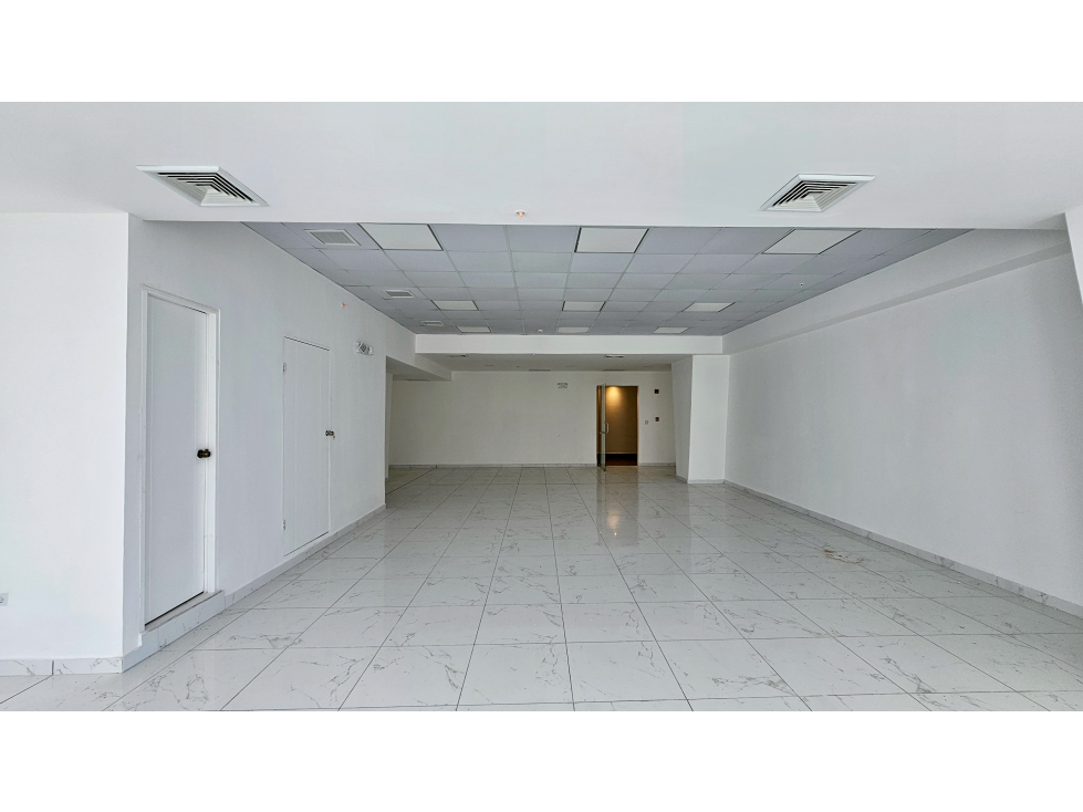 OFICINA | SORTIS | SE ALQUILA | OBARRIO| 128 M2 | SIN DIVISIONES — foto 4