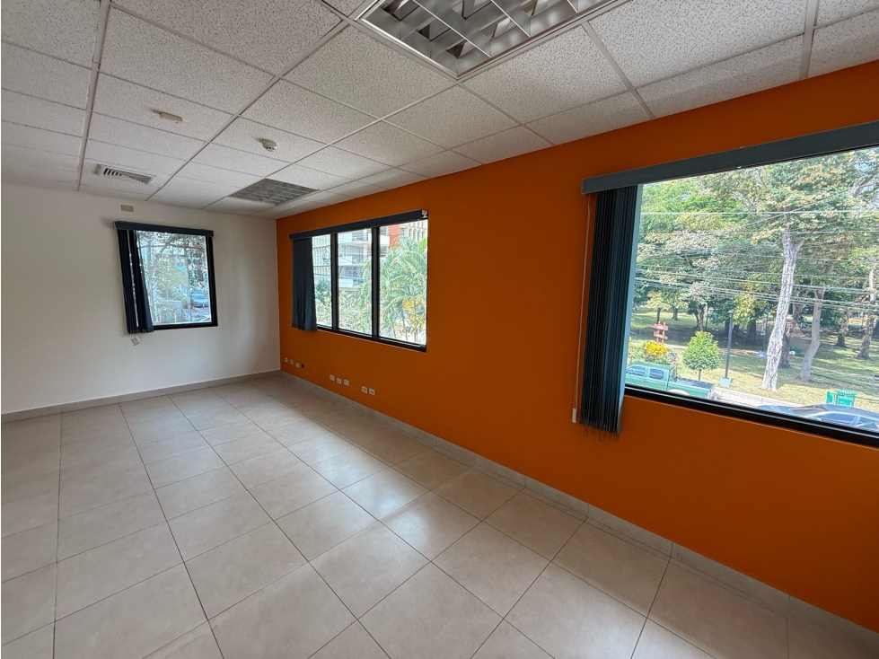 SE VENDE | 815.50 M2 | 4 OFICINAS |7 BAÑOS |2 SALONES | 4 PARKING — foto 4