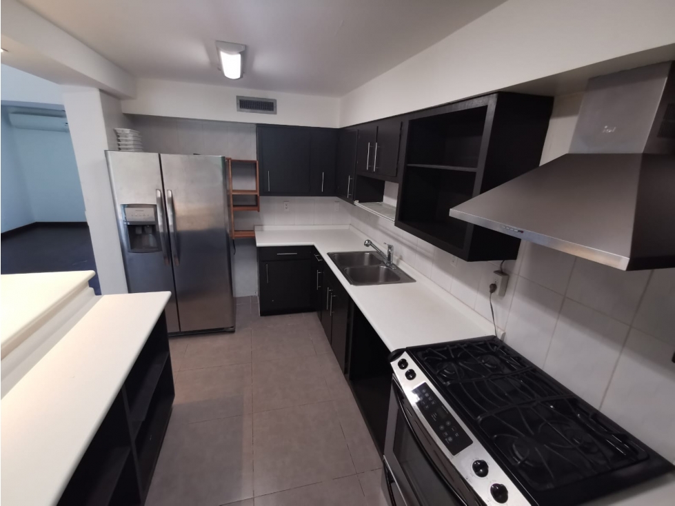 CLAYTON | SE VENDE| EDIFICIO REMODELADO | PARA INVERSIÓN | 4 APT — foto 5