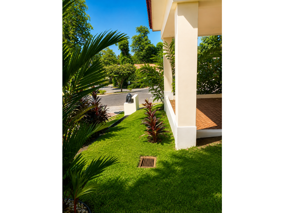 CASA EN VENTA| SENDEROS DE CAMINO DE CRUCES | 4 REC | 5 BAÑ | 4 EST - 3
