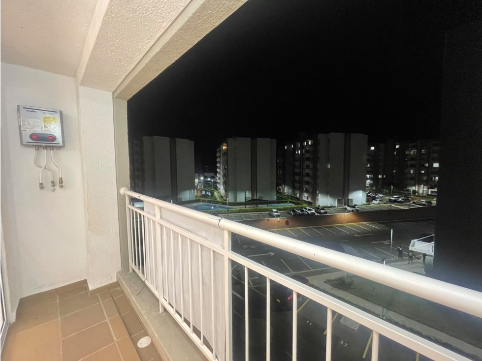 APARTAMENTO EN ALQUILER, C.R ARANDANOS, VIVERO — foto 6