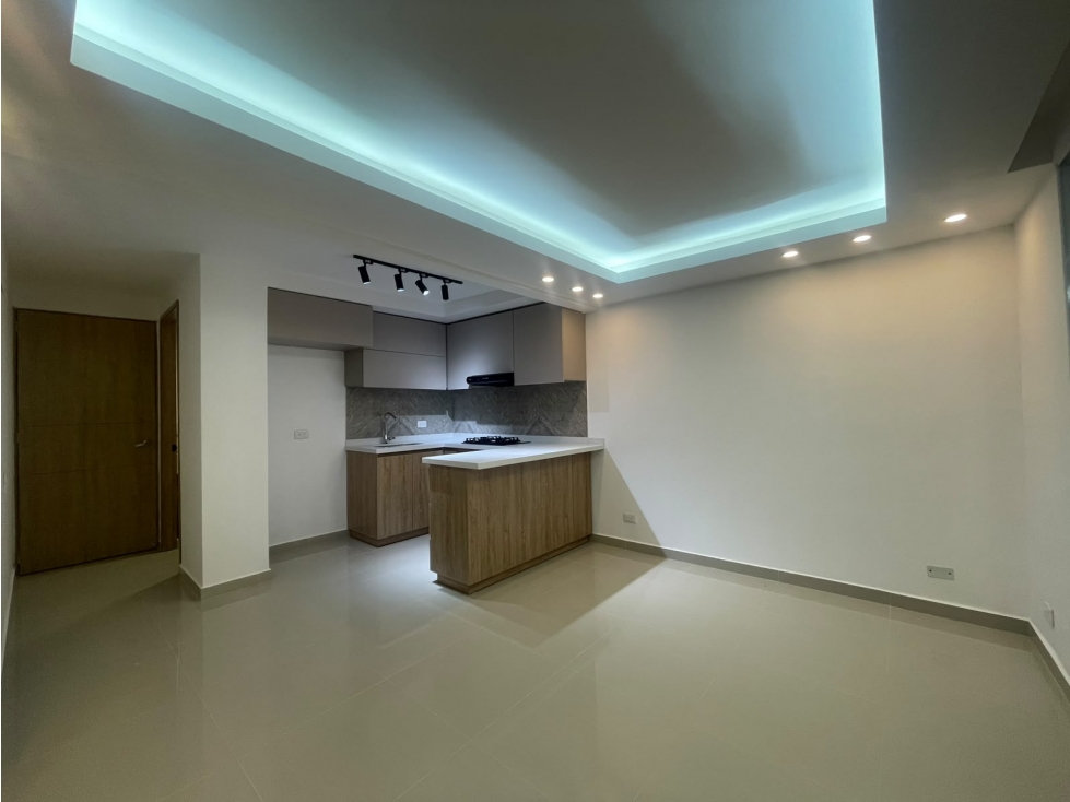 APARTAMENTO EN ALQUILER, C.R ARANDANOS, VIVERO — foto 3