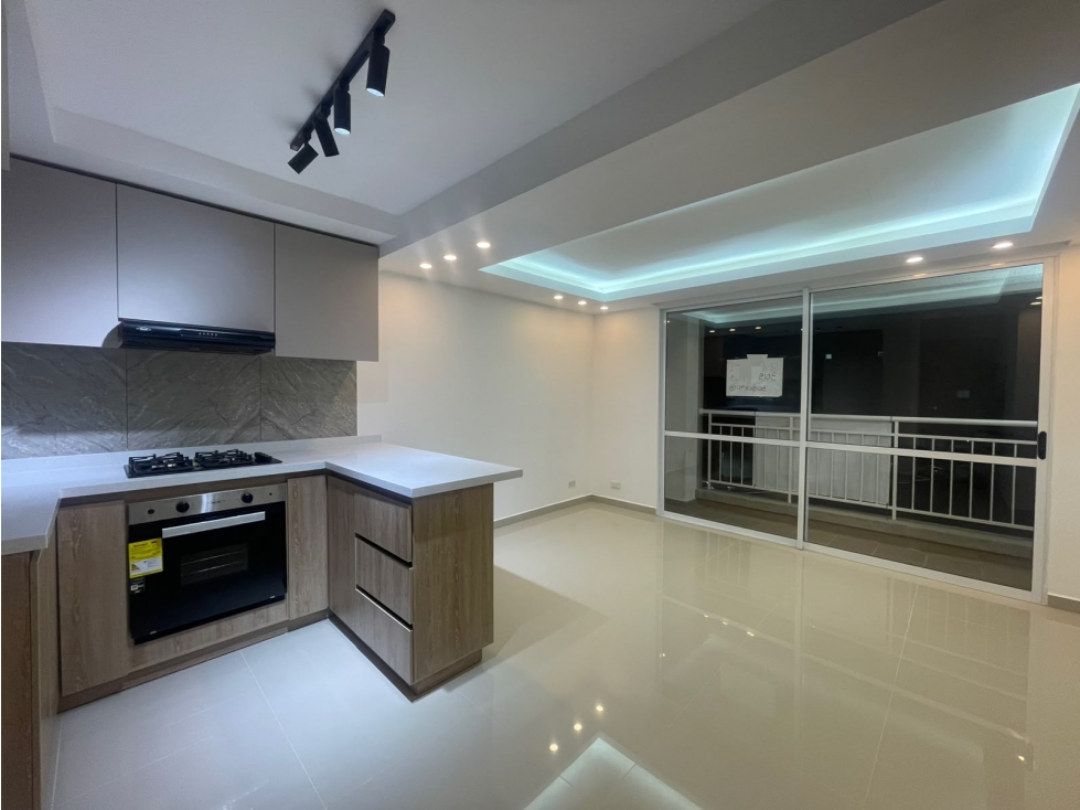 APARTAMENTO EN ALQUILER, C.R ARANDANOS, VIVERO — foto 5