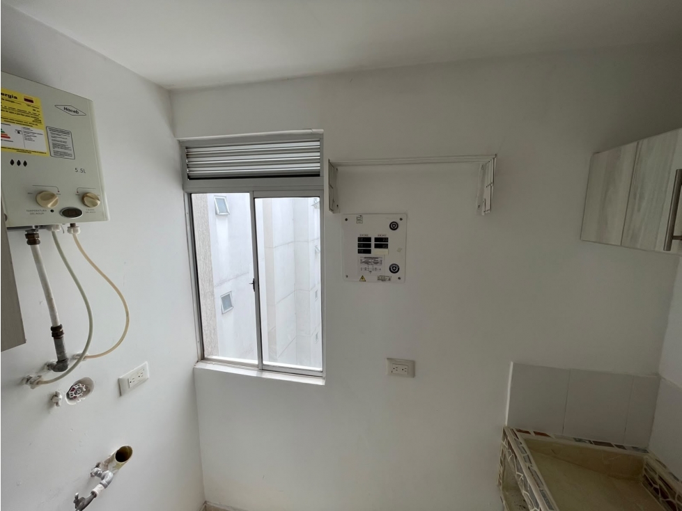 APARTAMENTO EN ALQUILER, LOS NARANJOS, JAMUNDI — foto 5
