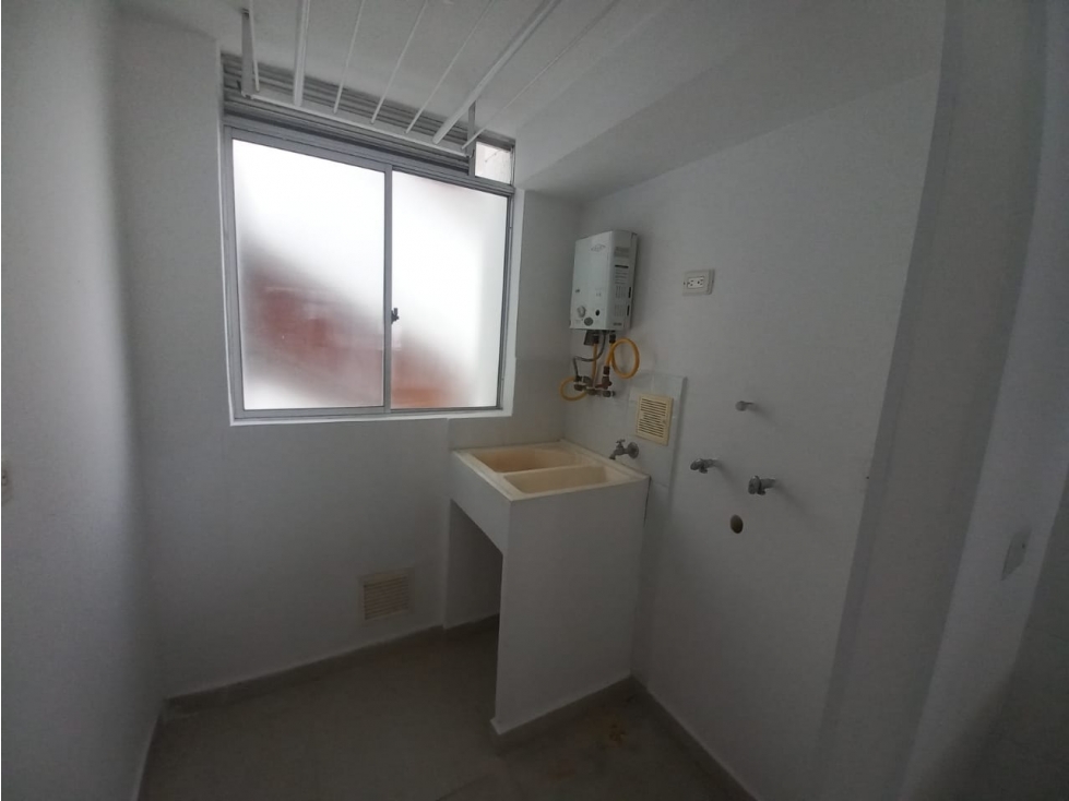 APARTAMENTO ARRIENDO TAYRONA I - 6