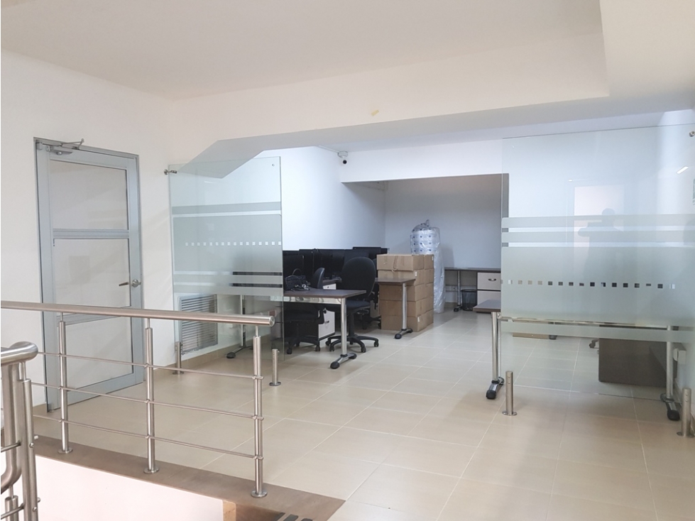 ARRIENDO CASA COMERCIAL QUEBRADASECA - 3