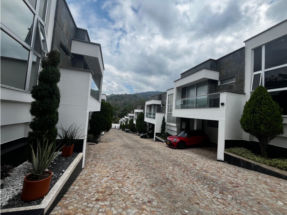 SE VENDE CASA LUXE CONDOMINIO CACIQUE — foto 3