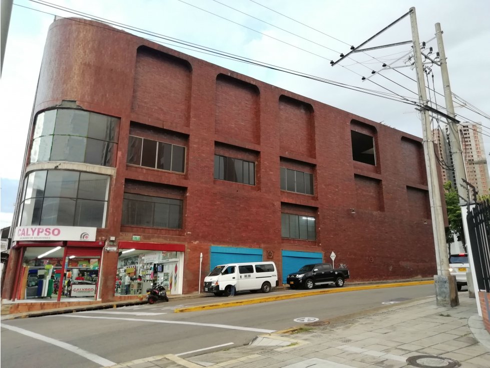 EDIFICIO EN ARRIENDO BUCARAMANGA PUERTA DEL SOL - 2