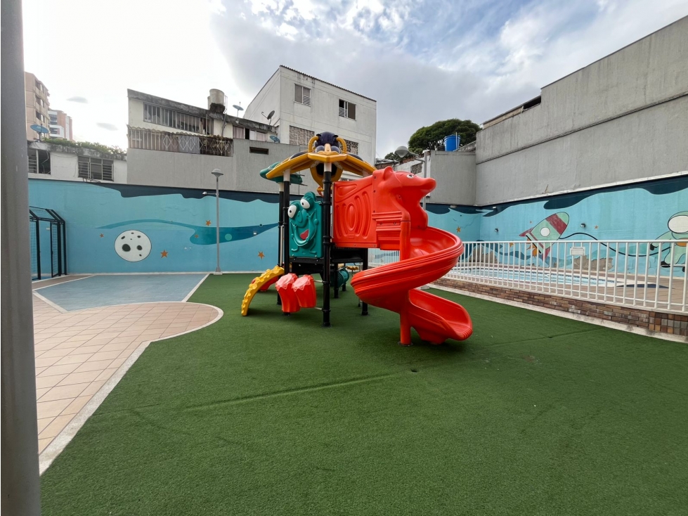 APARTAMENTO VENTA SOTOMAYOR SOTTO SKY — foto 3