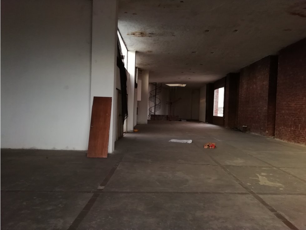 EDIFICIO EN ARRIENDO BUCARAMANGA PUERTA DEL SOL - 4