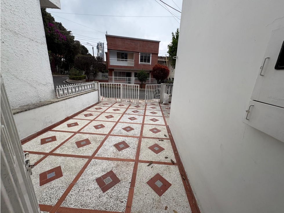 CASA VENTA BARRIO ALPES BUCARAMANGA — foto 2
