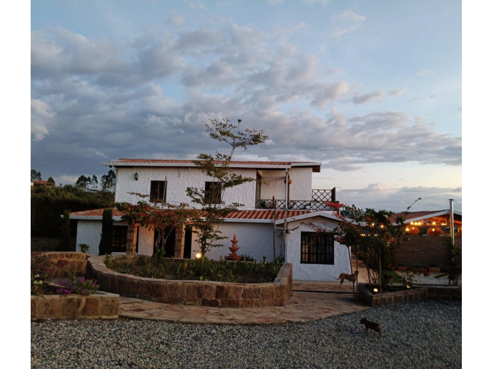 Finca Recreacional en la Mesa de los Santos - 2