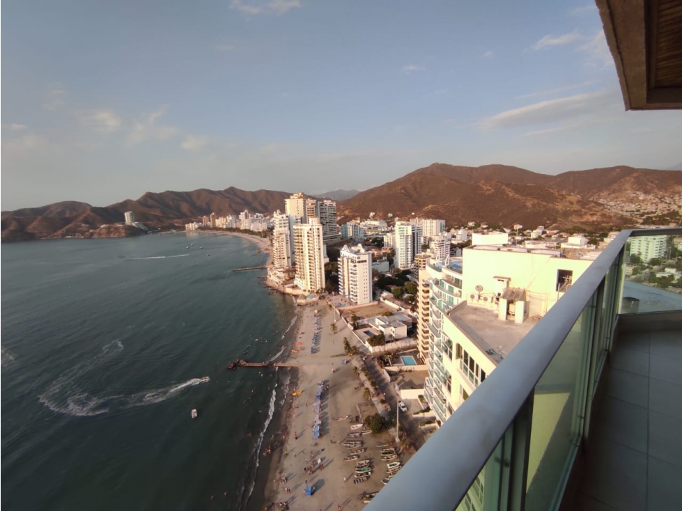 VENTA DE PENTHOUSE FRENTE AL MAR