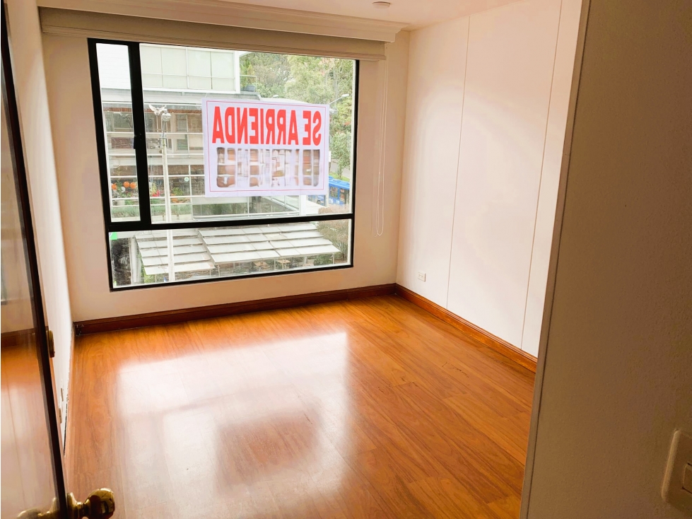 CHICO APARTAESTUDIO EN ARRIENDO 45M2 — foto 3