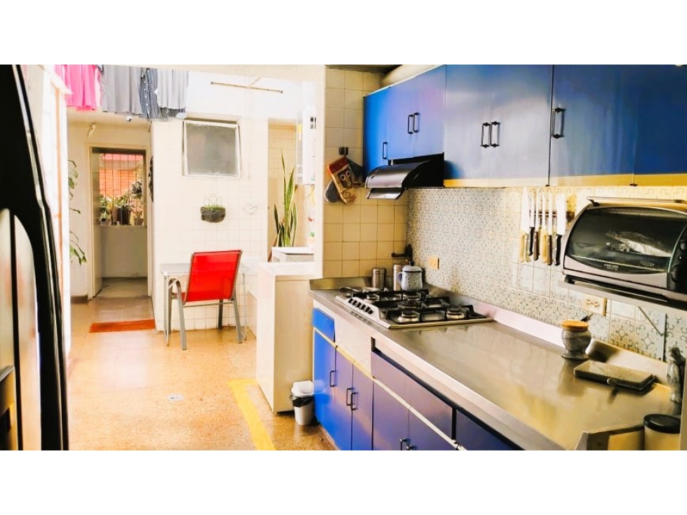 USAQUEN CASA EN VENTA 231M2 chimenea, bar, jardin y estudio — foto 6
