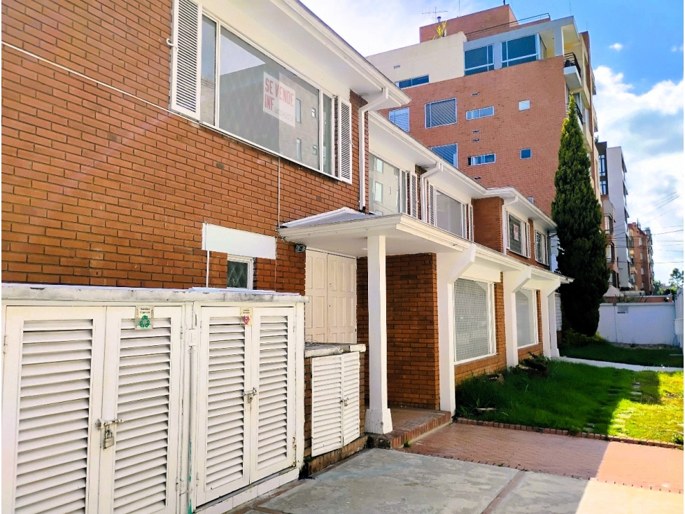SANTA BARBARA ARRIENDO CASA ESQUINERA 1.136 M² con 17 oficinas — foto 6