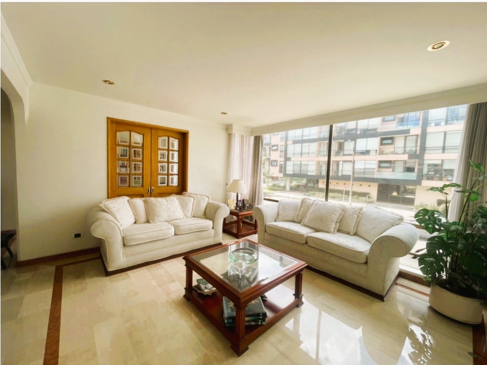 SAN PATRICIO, BOGOTÁ EXCLUSIVO APARTAMENTO EN VENTA 243M2 — foto 3