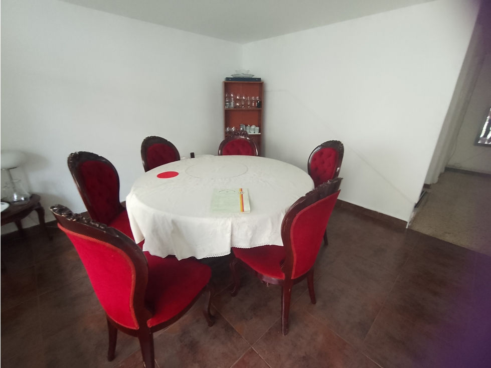 USAQUÉN SANTA ANA OCCIDENTAL CASA EN VENTA O ARRIENDO 250M2 — foto 2