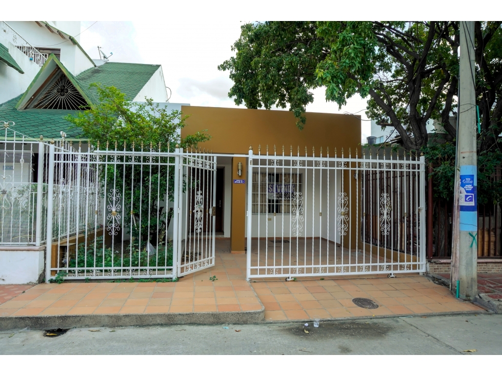 CASA EN VENTA SANTA MARTA UN PISO